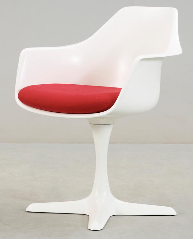 KARMSTOL, "Tulip", Eero Saarinen, Arkana, formgiven 1956.