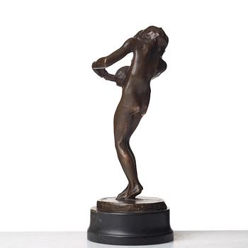Carl Milles, "Flicka med katt" (Girl with Cat).