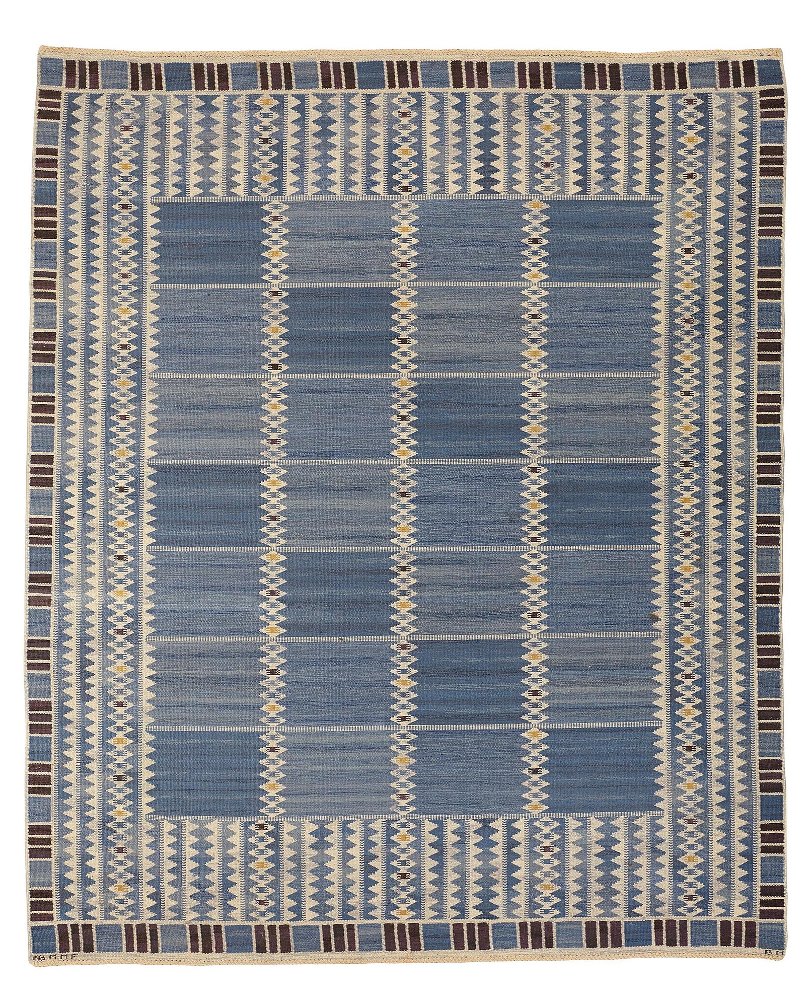 Barbro Nilsson, MATTA, "Salerno blå", rölakan, ca 331,5 x 273-275,5 cm, signerad AB MMF BN.