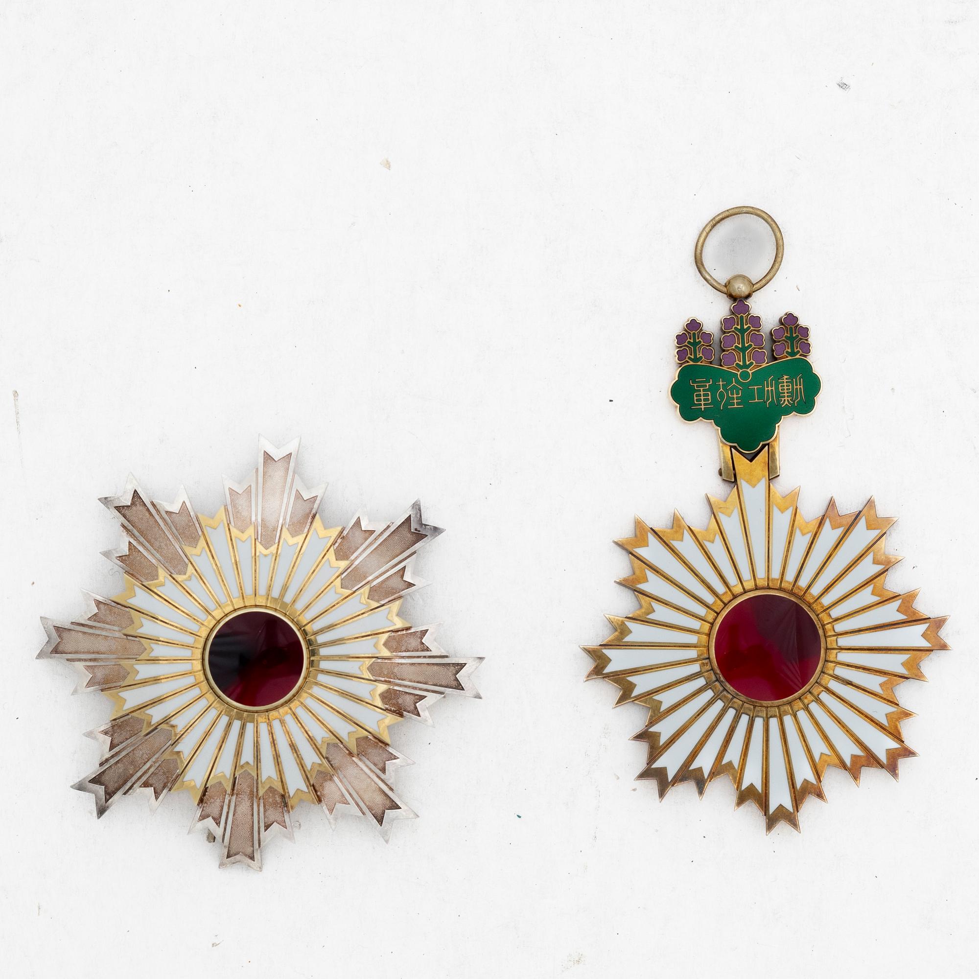 Order of the rising sun, Japan, First class set.