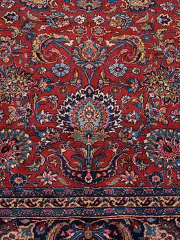 A carpet, Old Mashad, ca 423,5 x 304 cm.