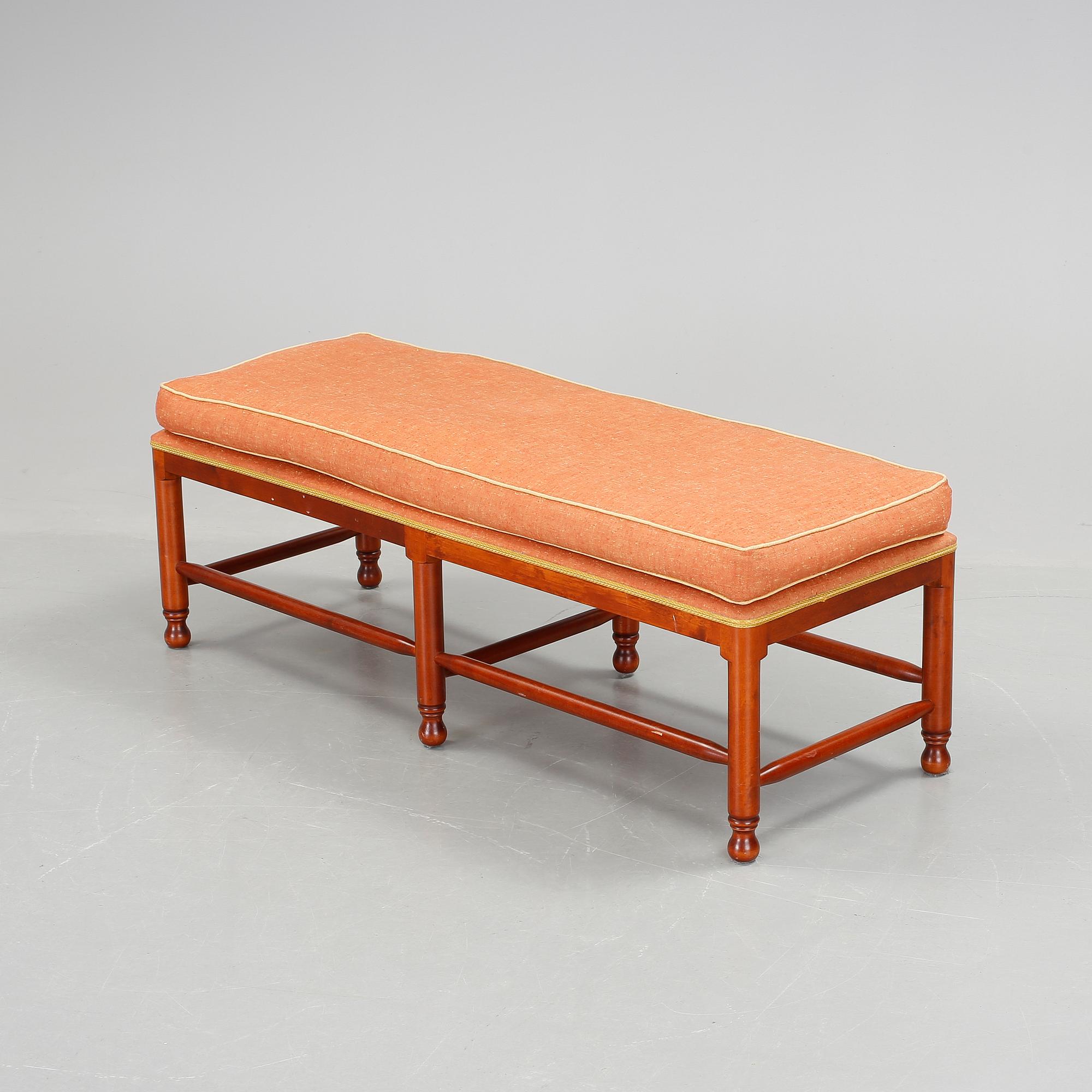 BÄNK, engelsk stil, 1900-tal.