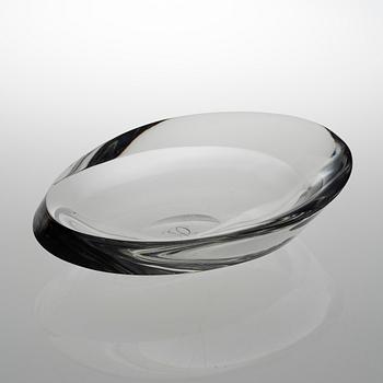 An art glass dish by Tapio Wirkkala, 3860. Iittala, mid 1950s.