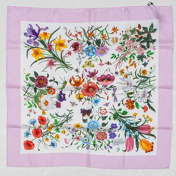 Gucci, scarf, "Flora".