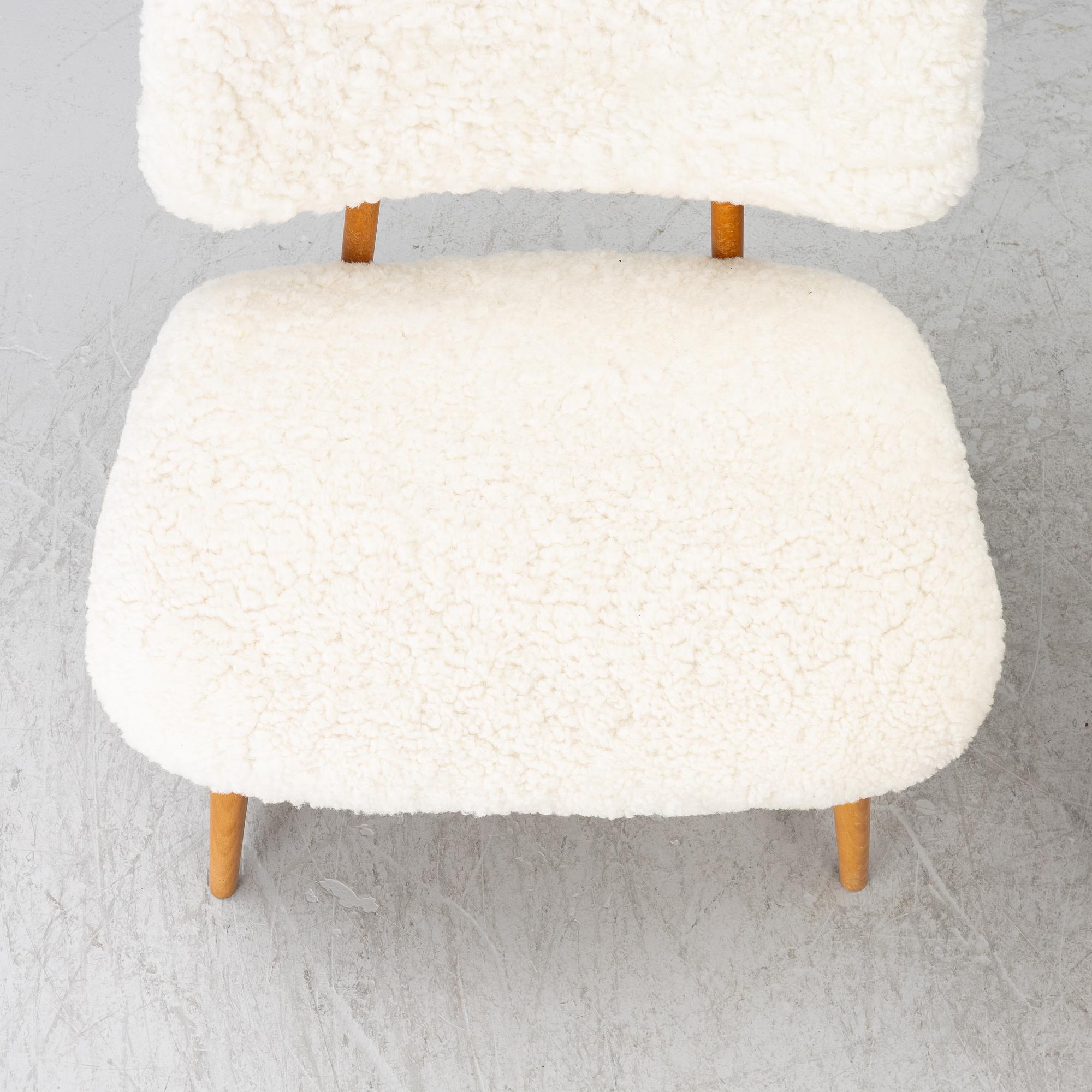Alf Svensson, Armchairs, a pair, TeVe, Bra Bohag. Studio Ljumgs industrier, Malmö, 1950s.