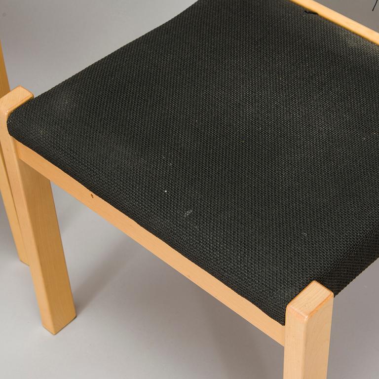 Alvar Aalto, stolar, 4 st, modell 611, Artek 2006.