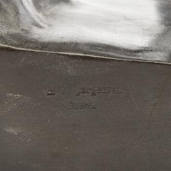 Skulptur "Silenus vaggar barnet Dionysos.".