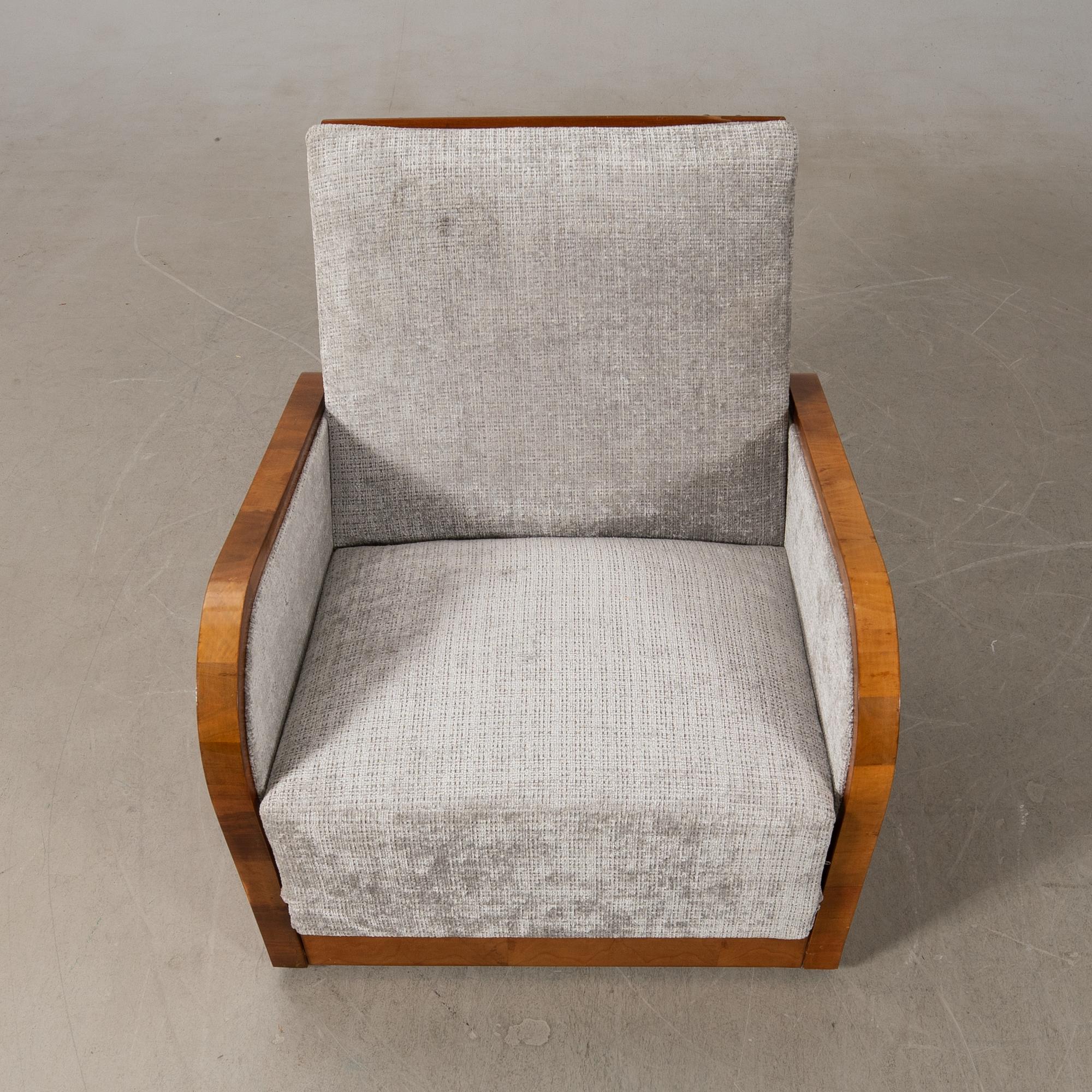 Armchair, Art Deco, first half of the 20th century.