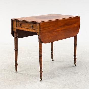 Bord med klaffar, sk Pembroke table, 1800-tal.