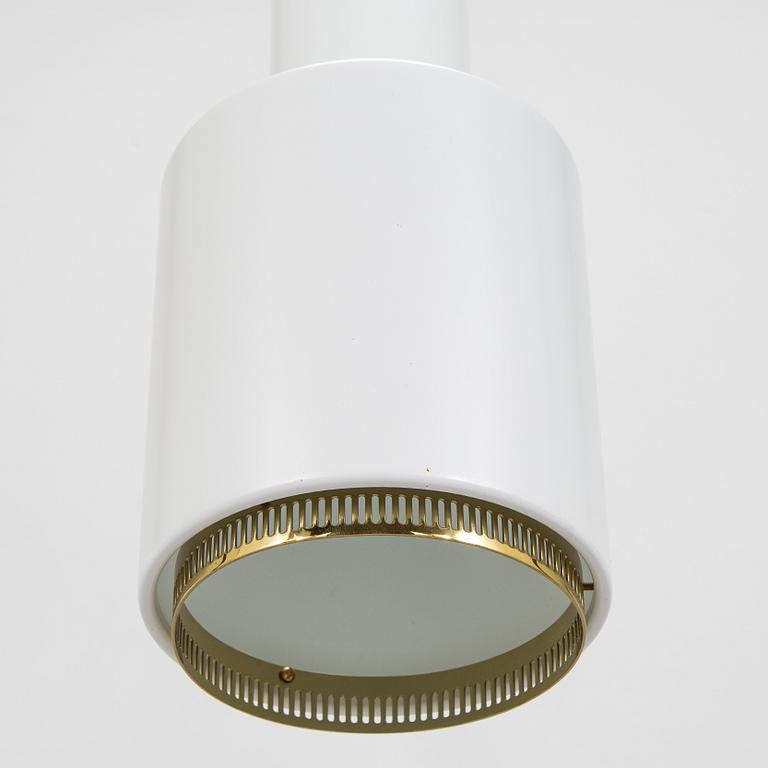 Alvar Aalto, kattovalaisin, malli A110, Artek, Suomi 2000-luku.