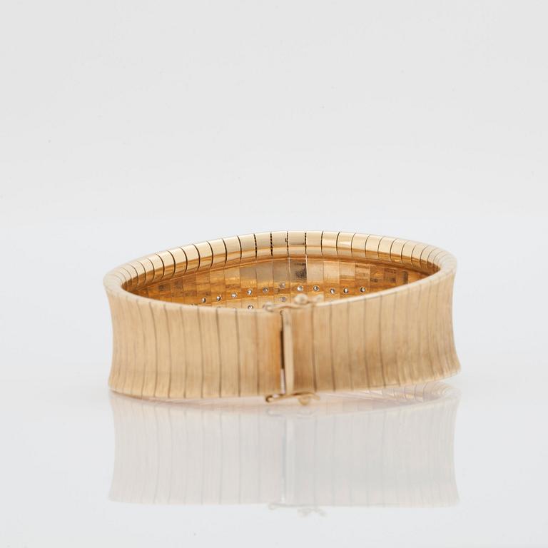 A BRACELET.