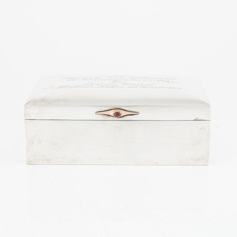 Box, silver, with wooden interior, GAB, Stockholm 1920.