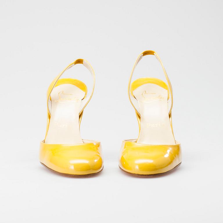 KENGÄT, "Matador", Christian Louboutin.