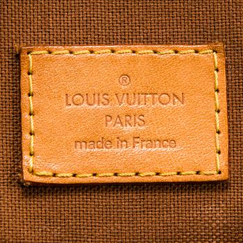 LOUIS VUITTON Monogram Canvas Eole 50 TRAVEL BAG.