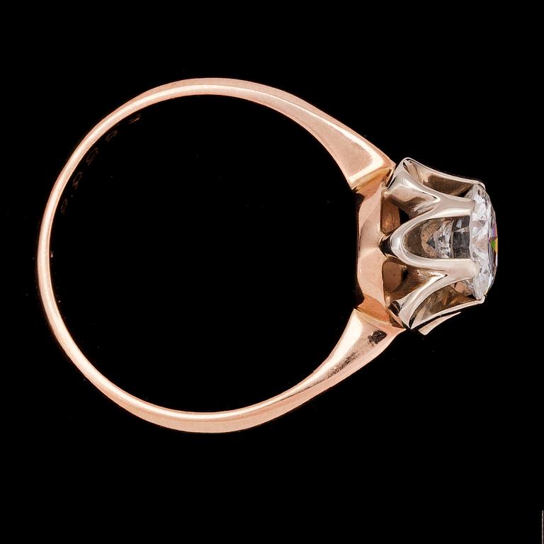 A brilliant cut diamond ring, app. 1.05 cts.