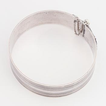 An Astrid Aagesen silver bangle.