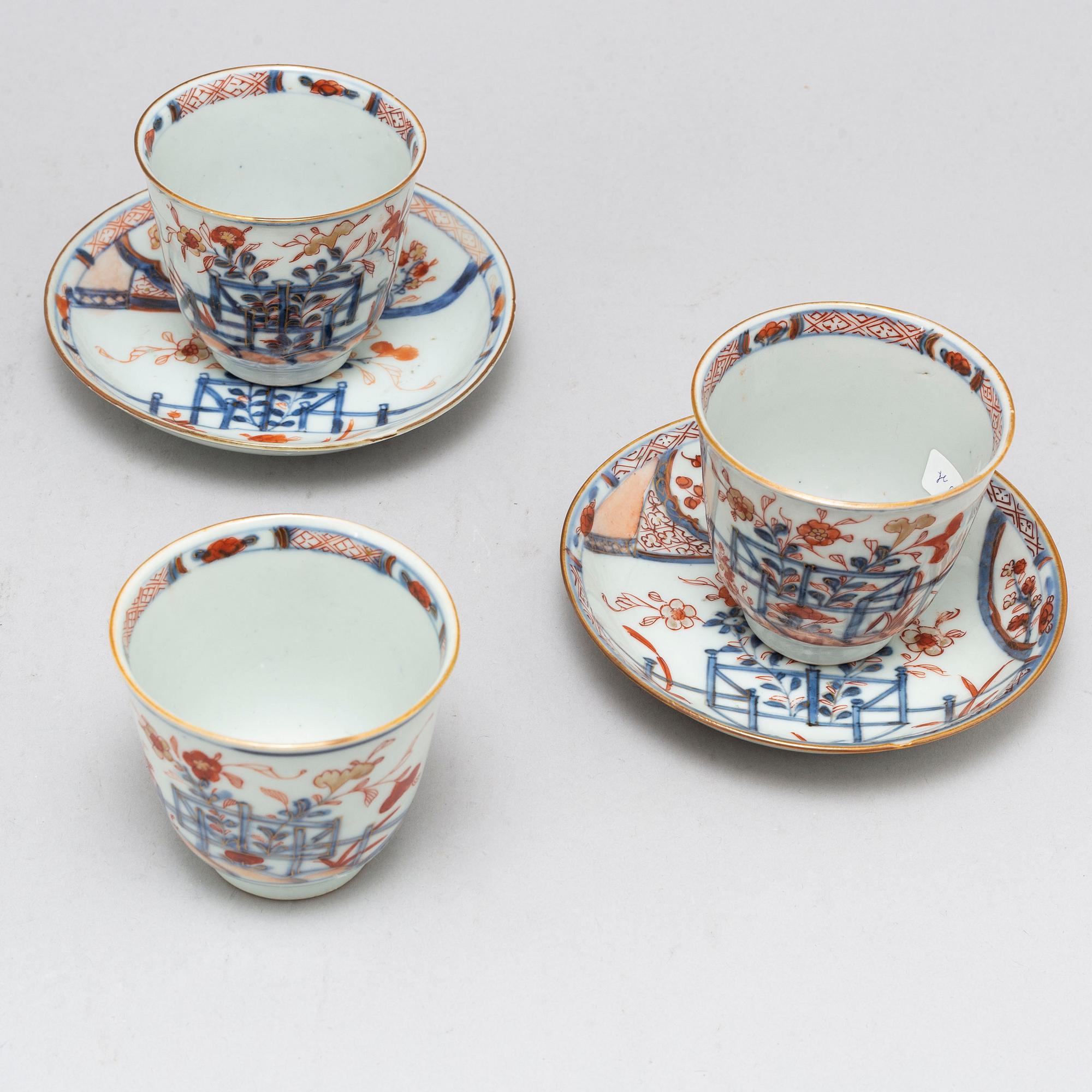 A set of three cups with two stands, Qing dynasty, 18th Century.