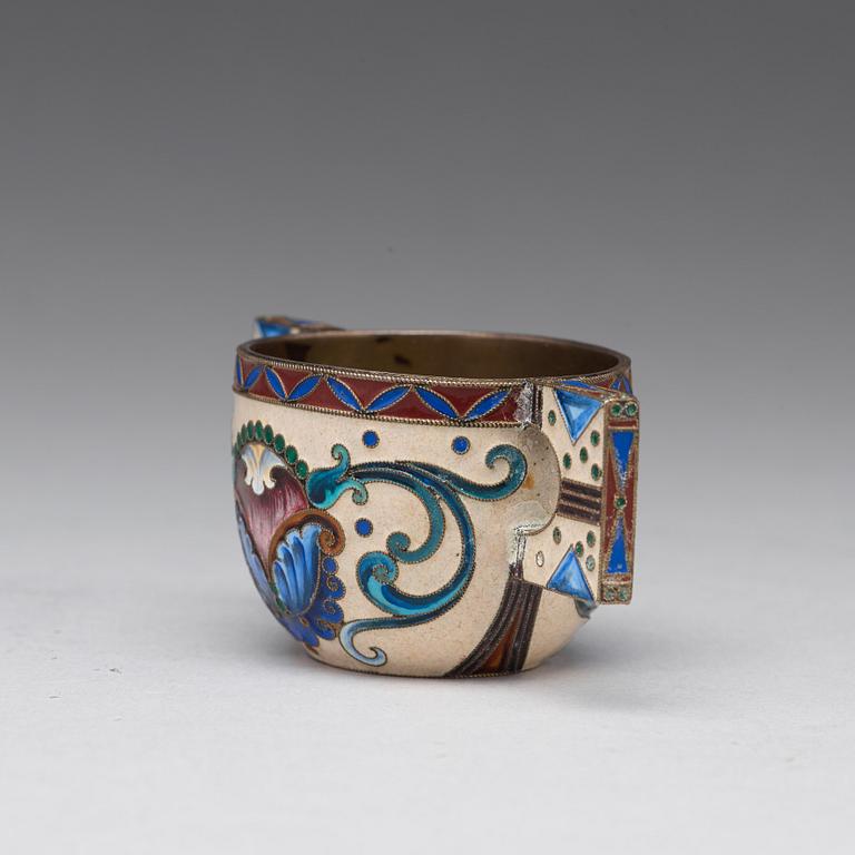 A Russian silver and enamel early 20th century cup, mark of Orest Kurljukow, Moscow 1908-17.