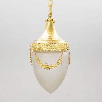 Pendant/Chandelier Louis XVI style, first half of the 20th century.