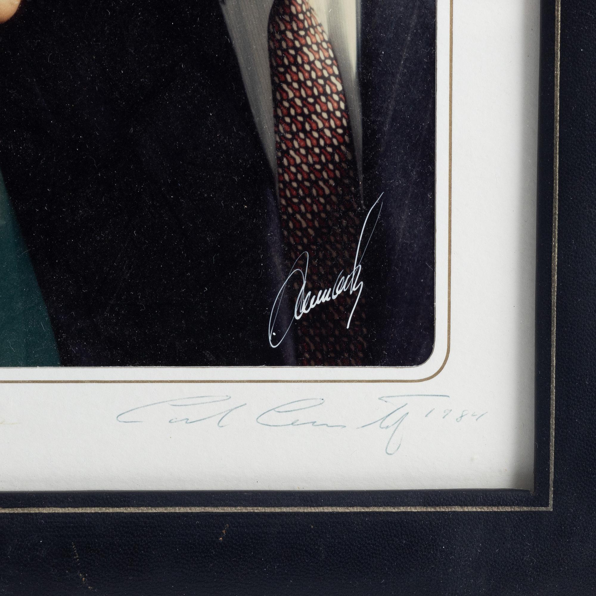 Royal photograph, the King and Queen of Sweden, personally signed and dated 1984.