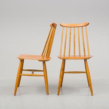 STOLAR, ett par. "Fanett", Ilmari Tapiovaara, Edsbyn, 1960-tal.