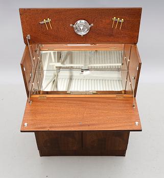 BARSKÅP, 1900-talets andra hälft.