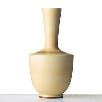 Berndt Friberg, a stoneware vase, Gustavsberg studio, Sweden 1962.