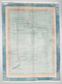 MATTA, Tibet. Ca 345 x 255 cm.