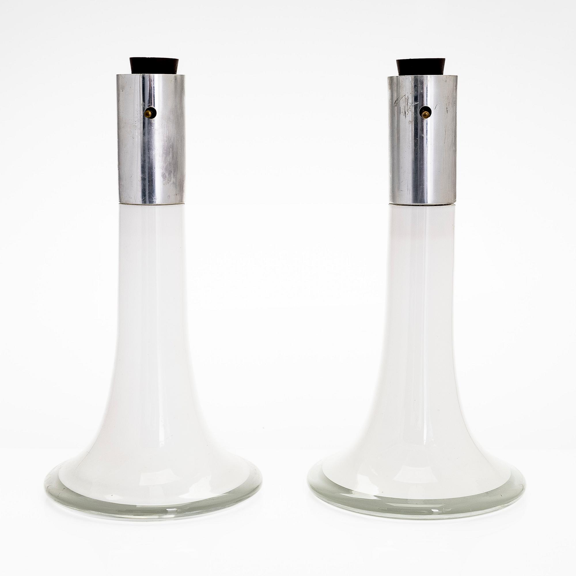 Lisa Johansson-Pape, bordslampor, ett par, modell 46-017, Stockmann Orno 1960-tal.