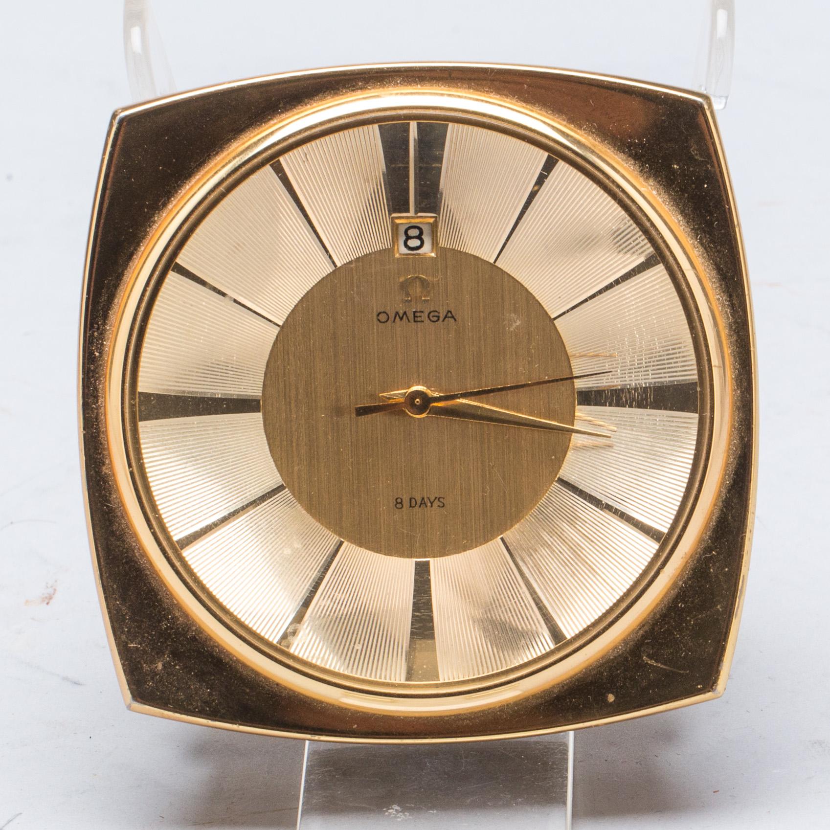 BORDSUR, Omega, 1900-talets mitt/andra hälft.