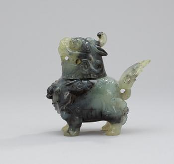 649. A green stone censer, presumably late Qing dynasty.