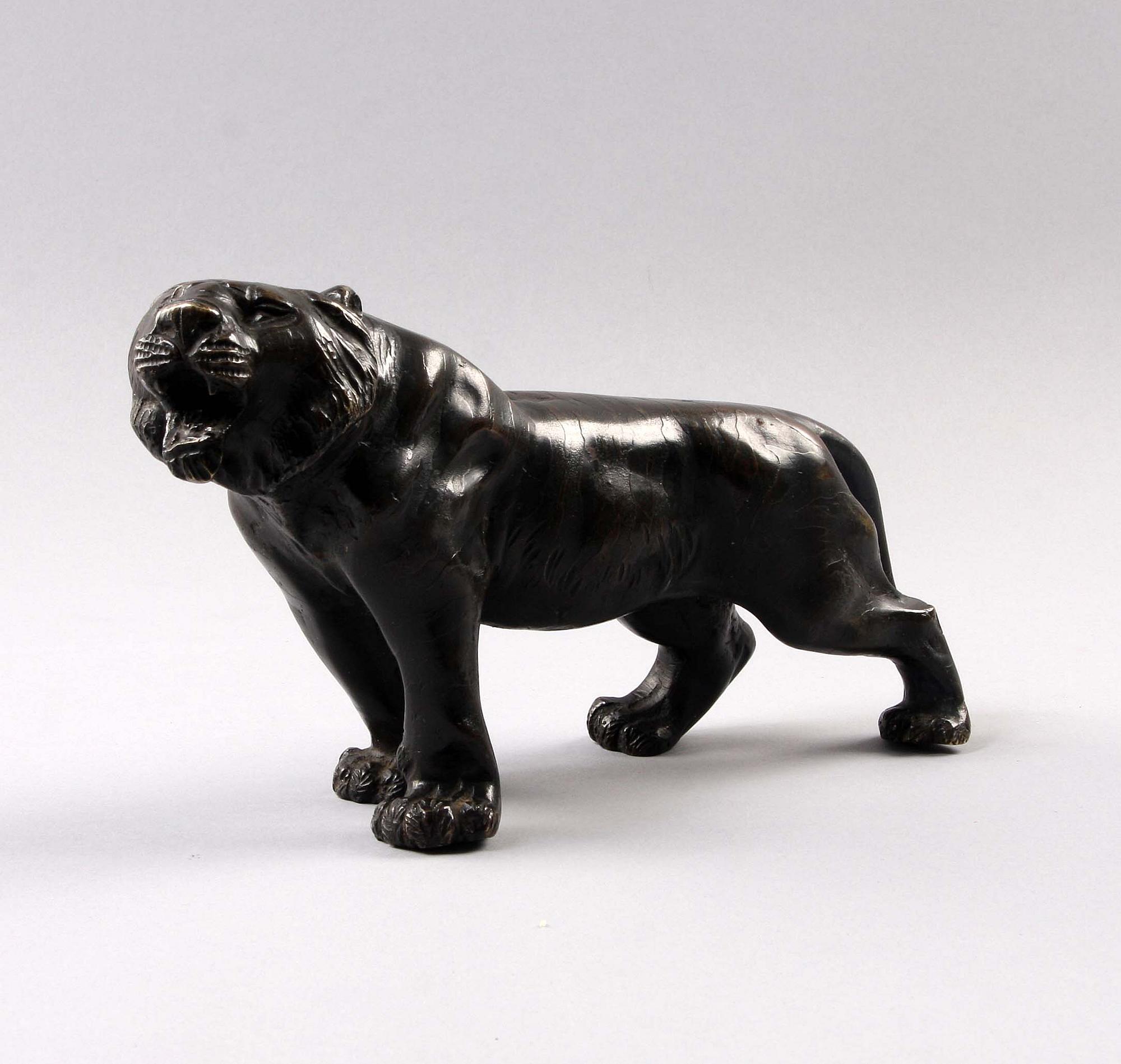 FIGURIN, brons. Orientalisk.
