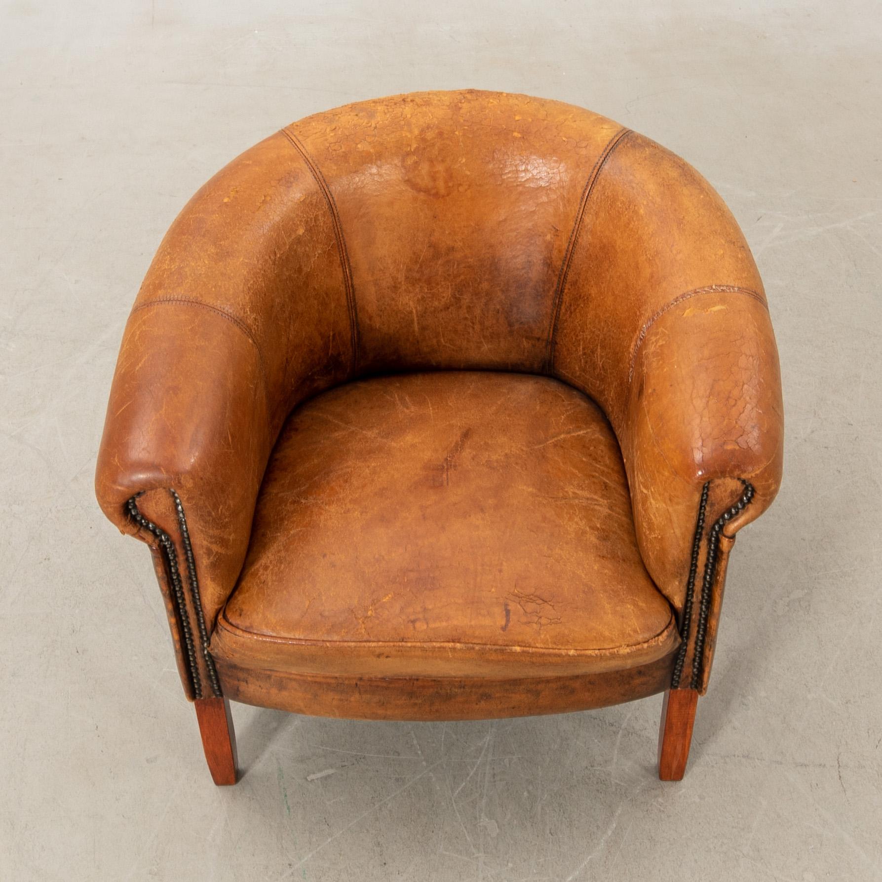 Armchair 1930s/40s.