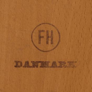 Arne Jacobsen, Table, model 3601, Fritz Hansen, Denmark.