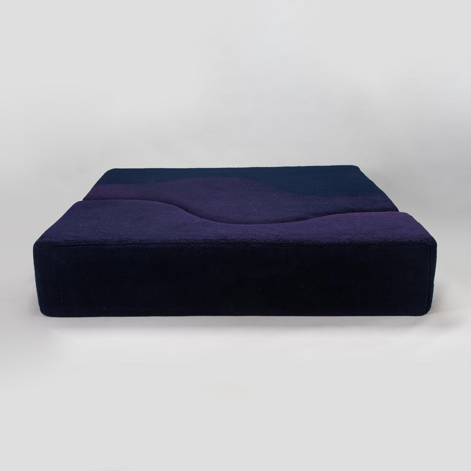 Kaisa Blomstedt, sohva "Cuddling", Utopia 1970-luku.