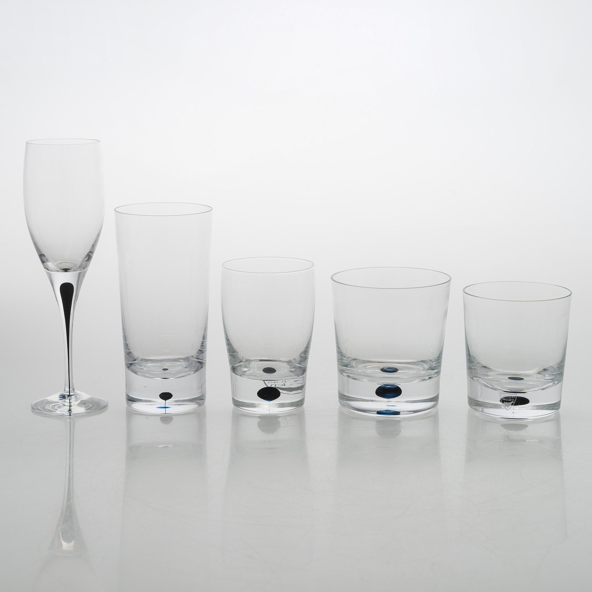 Erika Lagerbielke, glasservis 60 delar, "Intermezzo" Orrefors, Sweden, 2000-tal.