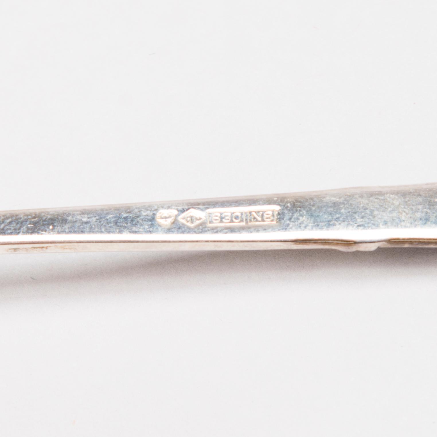 MAUNO HONKANEN, BESTICKUPPSÄTTNING, 112 delar, silver, "Tähkä", i schatull. A. Tillander, Helsingfors 1984-1991.