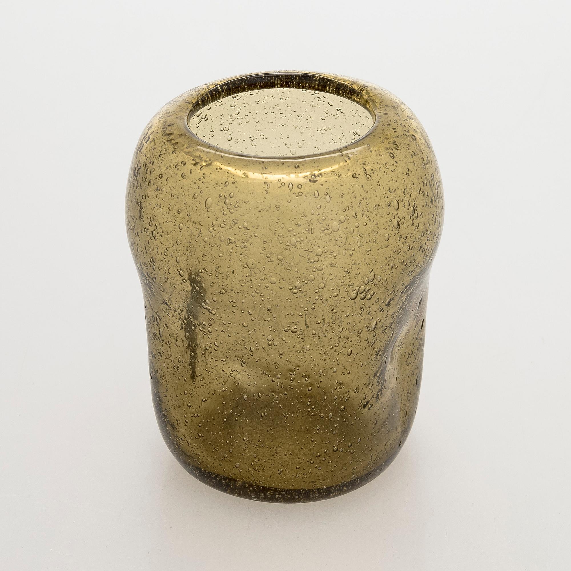 Runar Engblom, a 1940s/50s  glass vase, signed Runar Engblom Riihimäen Lasi Oy.