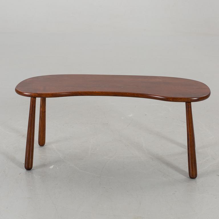 JOSEF FRANK, pall modell 1034 (kallad mjölkpallen), för Firma Svenskt Tenn Stockholm.