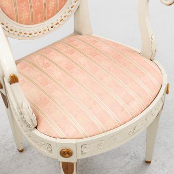 Karmstolar, ett par, gustavianska, 1800-tal.