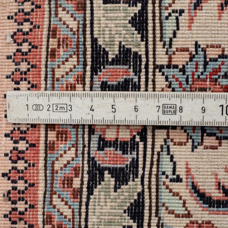 A CARPET, Old Kashmir, ca 373 x 280 cm.