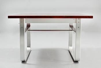 KARMSTOLAR, ett par, samt BORD, "Mondo", Karl-Erik Ekselius, JOC Möbler, Vetlanda.