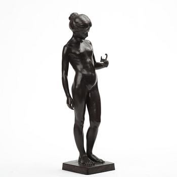 Hugo Elmqvist, Standing girl with oil lamp.