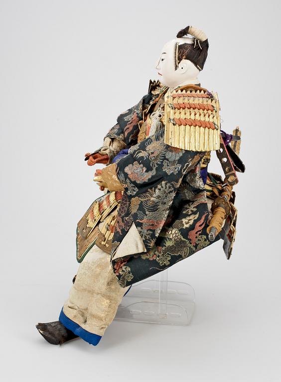 FIGUR, papier maché och tyg, Japan, 1900-talets början.