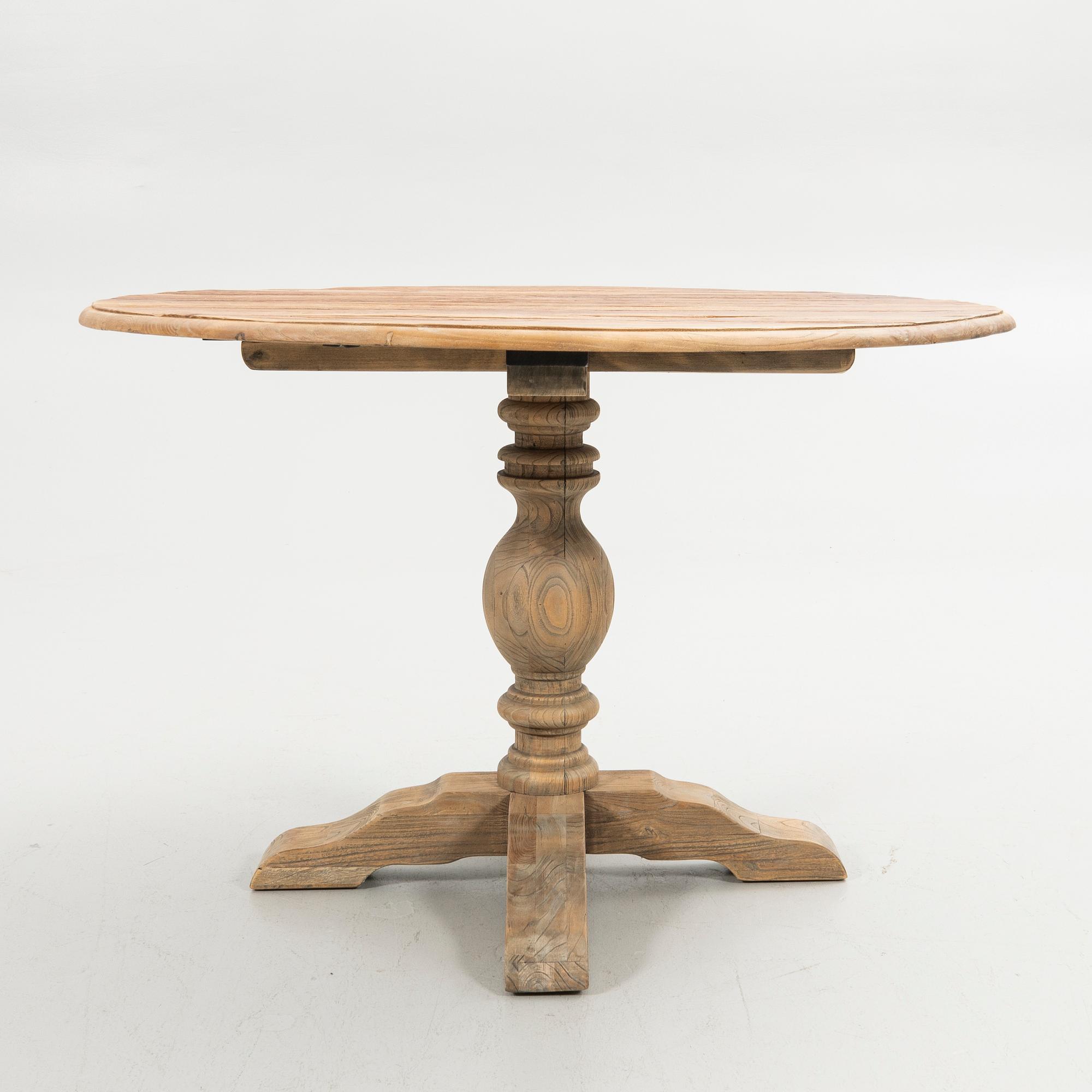 Dining group, 5 pieces, 21st century.
