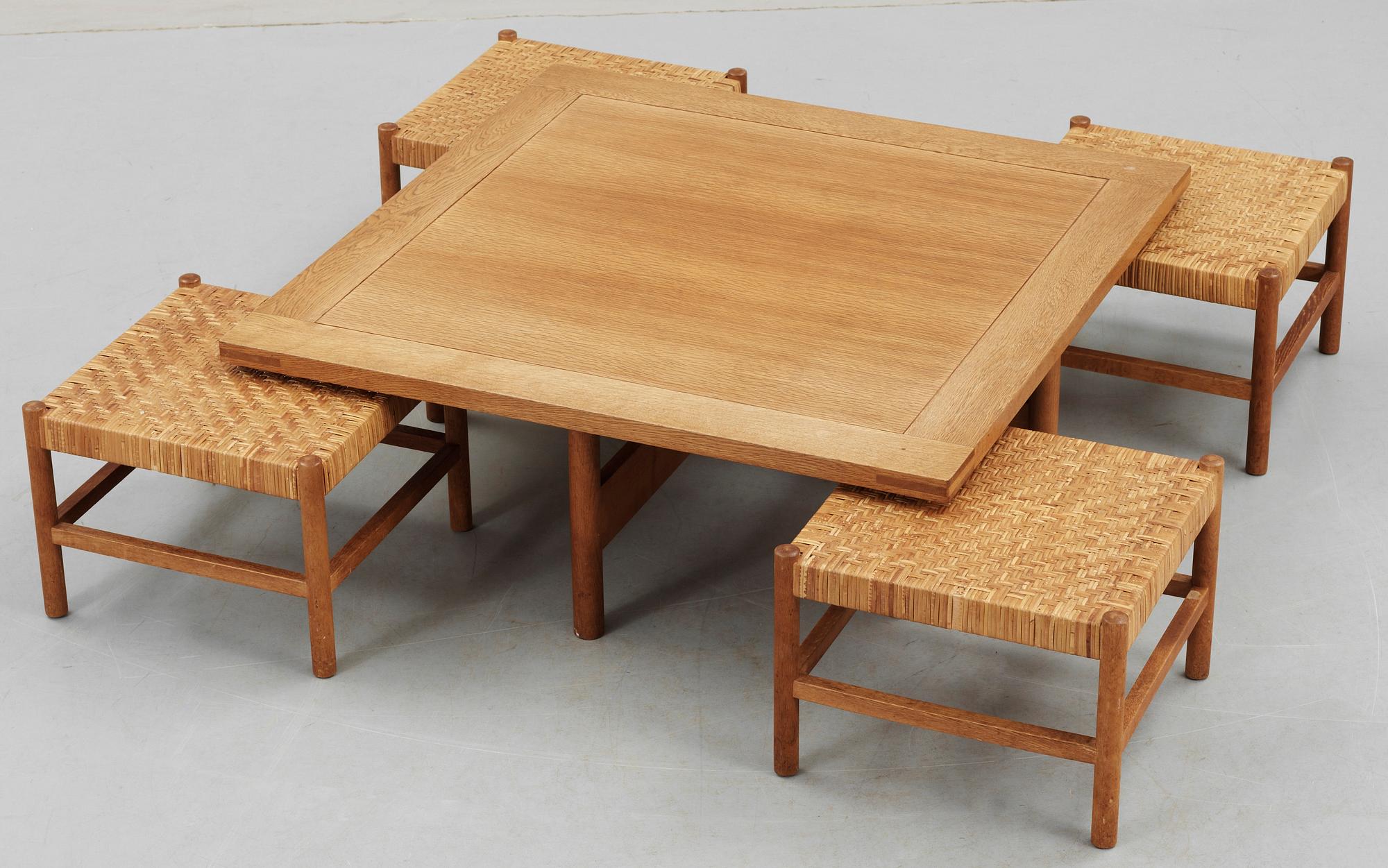 BORD MED PALLAR, 1+4st, Axel Thygesen, Interna, Sverige, 1960-tal.