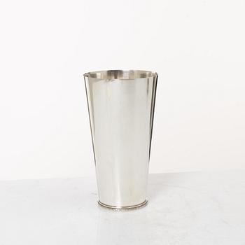 Wiwen Nilsson, vase, sterling silver, Anders Nilsson, Lund 1955.