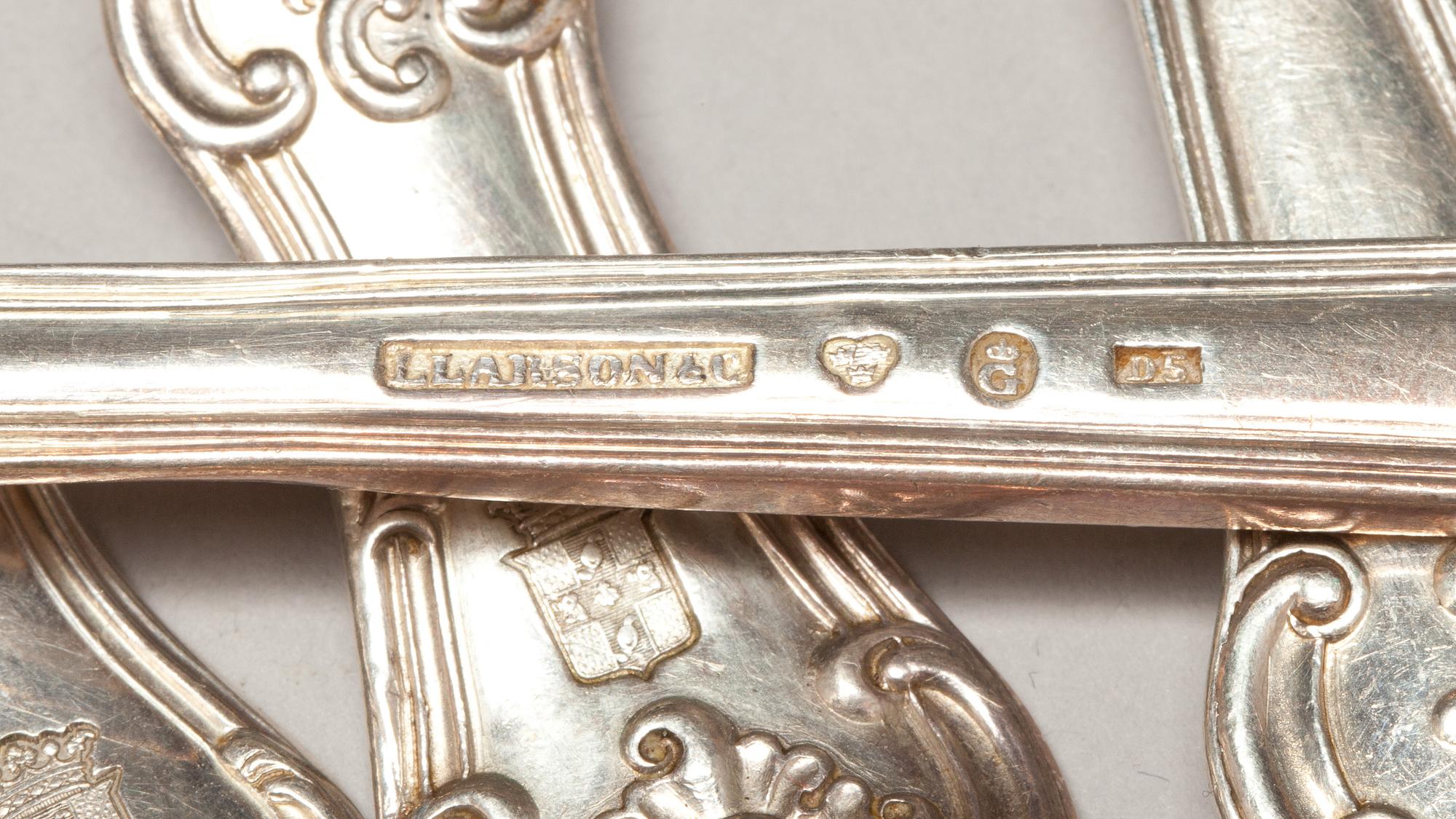 BESTICK, silver, 24 delar. Lars Larson & Co, Göteborg, 1882. Vikt ca 1800 gr.