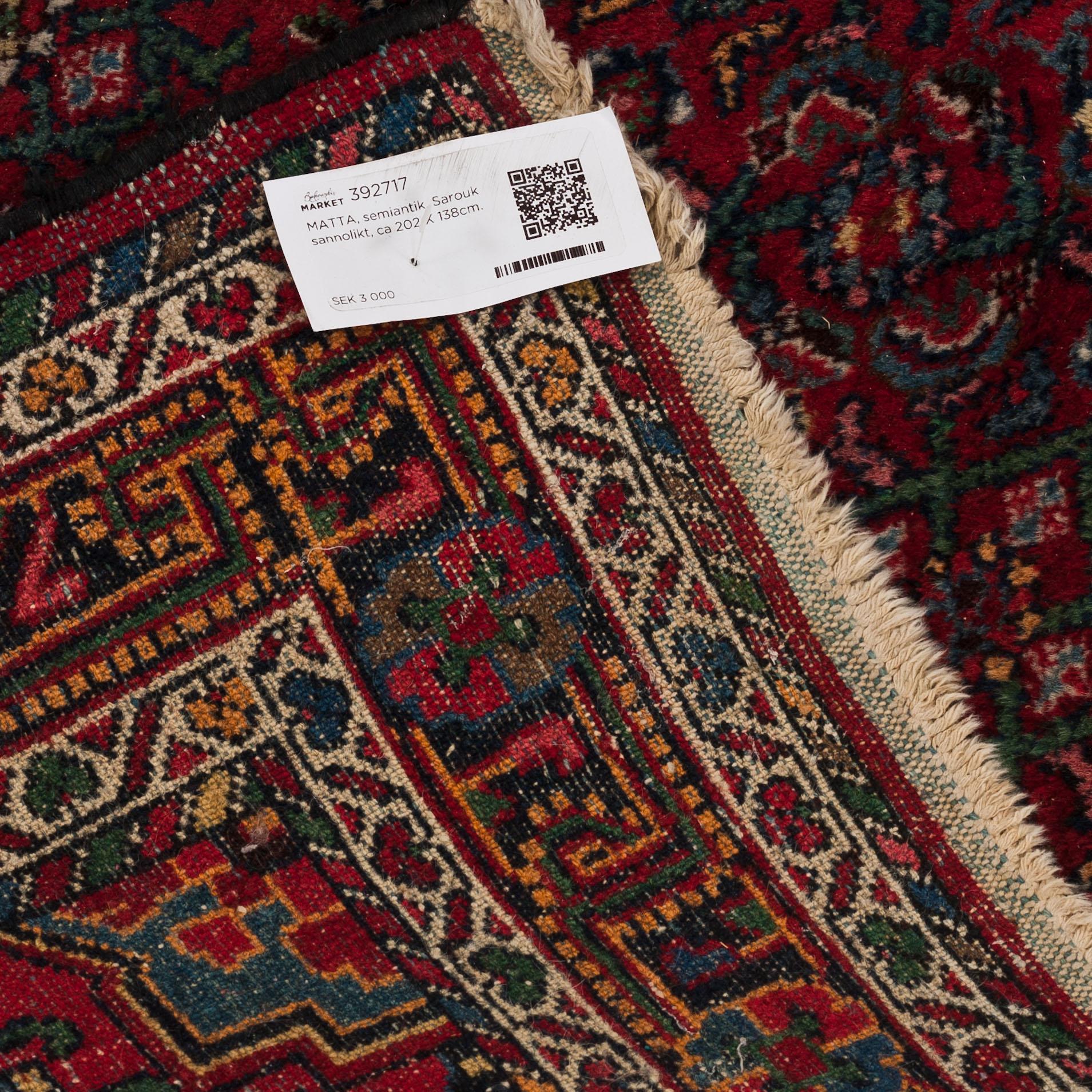 MATTA, semiantik, Sarouk sannolikt, ca 202 x 138 cm.