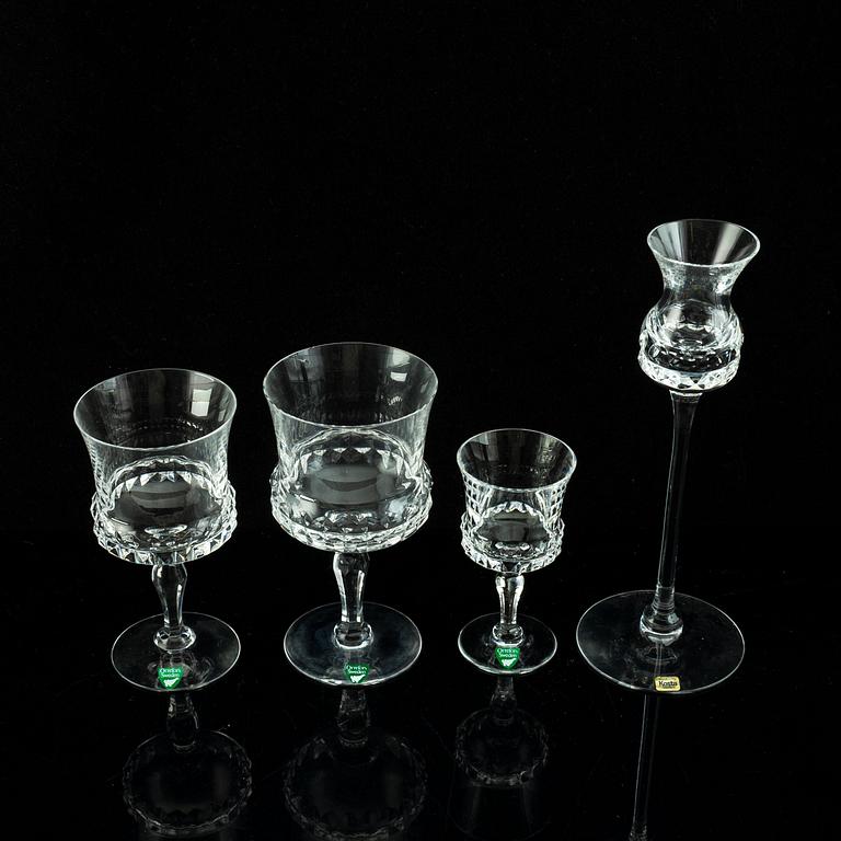 37 pieces  "Silvia" Ingeborg Lundin,  Orrefors, Kosta.